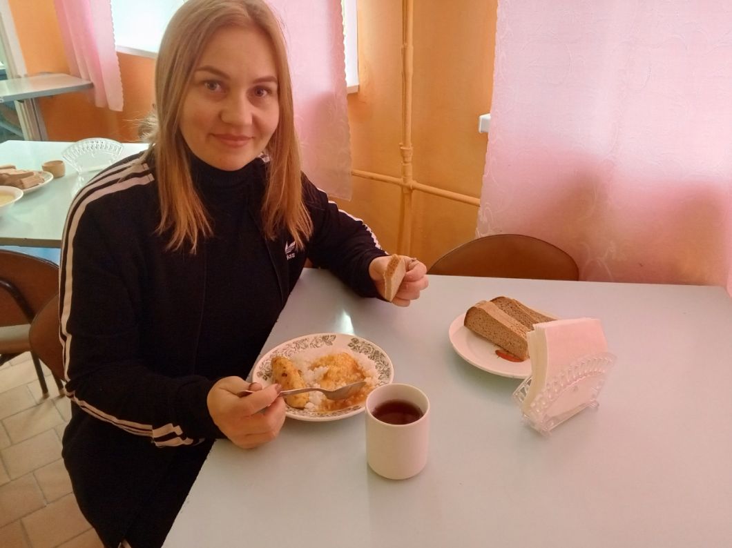 Организация питания и осуществление родительского контроля по организации горячего питания (24.04.2025 г.).